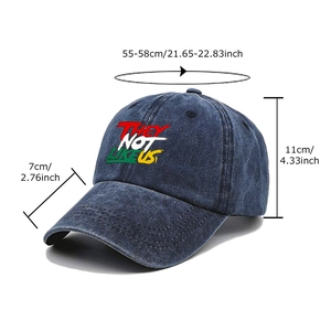 Cappellino da baseball in cotone lavato blu navy con stampa THEY NOT LIKE US regolabile