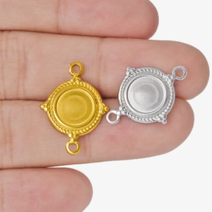 304 stainless steel double loop round textured pendant bases in gold and silver