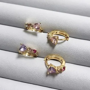 Boucles Oreilles Huggie Coeur Laiton Plaqué Or Avec Zircone Cubique Colorée Bijoux Doux Pour Femmes Accessoire Mode