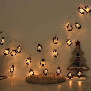 Solar powered retro LED camping lantern string lights for outdoor garden decoration