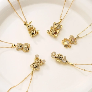 Fashion Copper Zirconia Animal Pendant Necklace For Women Hollow Bear Rabbit Seahorse Gold Plated Chain Jewelry Gift