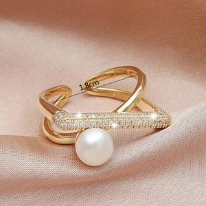 Minimalist double-layered gold ring with pearl and zircon inlay on pink silk, 1.8cm size