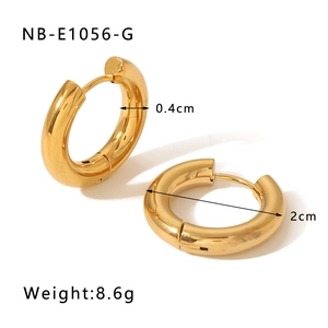Detail showing 2cm gold hoop earrings with dimensions and weight of 8.6g displayed