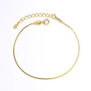 Poliertes S925 Sterlingsilber Box-Armband mit verstellbarem Federverschluss und Gold-Finish