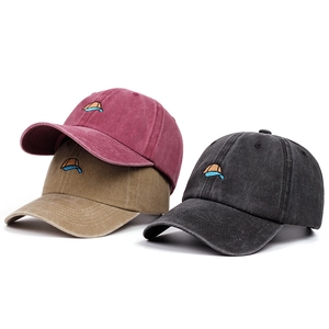 Three-color distressed washed cotton baseball caps with embroidered logo and curved brim
