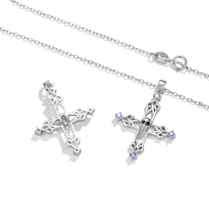 Collana con ciondolo a croce con teschio in argento S925 e pietre preziose viola