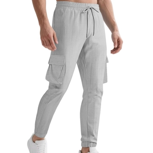 Pantalon cargo pour homme gris clair avec cordon de serrage et poches multiples