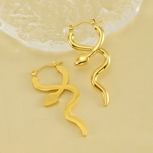 Chic 18k gold plated snake-shaped hoop earrings made of durable stainless steel