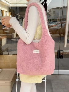 Plush Tote Bag Faux Lamb Wool Large Capacity Reversible Shoulder Handbag Winter Korean Style Women