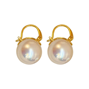 Boucles d'oreilles perles géométriques plaquées or de style français au design minimaliste