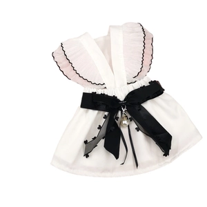 White pet princess dress with pink ruffles and black bow pearl pendant for dogs