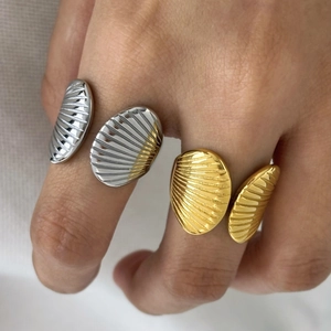 Stainless Steel Shell Shape Adjustable Ring Fan Textured Open Band Minimalist Ocean Style Jewelry For Women