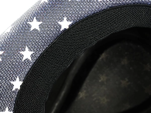 Détails de la texture du chapeau de cowboy avec motif d'étoiles et bandeau intérieur élastique