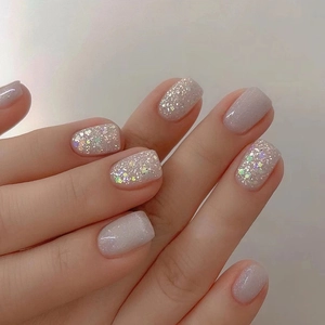 Short Square Press On Nails Glitter Sequins Wearable Artificial False Nails Elegant Ins Style For Women