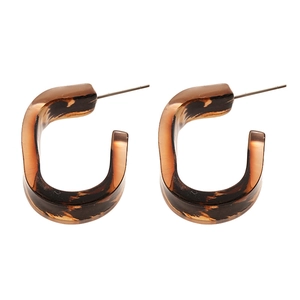Retro leopard print resin U-shaped hoop earrings with metal pins on a white background