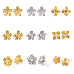 Two-tone 18k gold stainless steel daisy floral earrings with pearls and green gems
