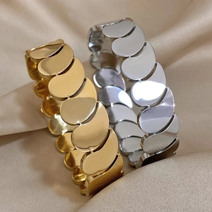 Bracelet Jonc Large en Acier Titane Poli Pour Femmes Design Multi Couches Goutte d'Eau Or Argent Finition Miroir Bracelet Chic
