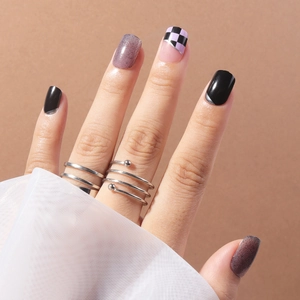 Black Checkerboard Short Square Press On Nails Set 24Pcs Purple Glitter False Nails Artificial Nails For Women Daily Party