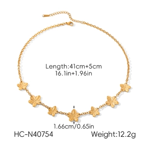 Detailed view of 41cm stainless steel necklace with gold five-petal flower charms