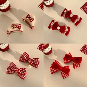 Red bow hair clip set with velvet, pearls and lace for a festive princess look