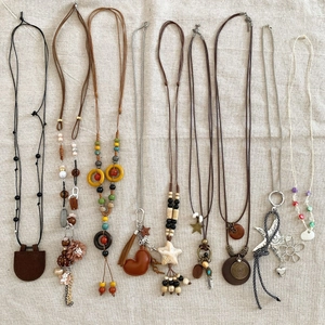 Bohemian Long Pendant Necklace Retro Leather Cord Wood Alloy Beads Handmade Ethnic Sweater Chain Accessory For Women