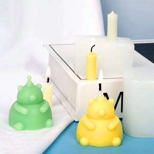 3D cute bear silicone mold for scented candles and cakes with finished wax samples