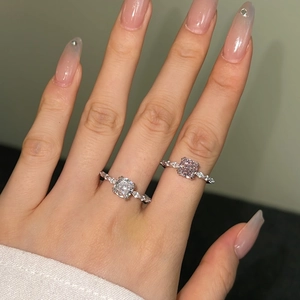 Elegant S925 sterling silver rings with pink and white ice-cut cubic zirconia on model