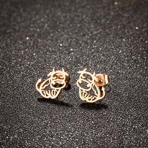 Orecchini a perno a forma di bue in acciaio inossidabile oro rosa dal design animale