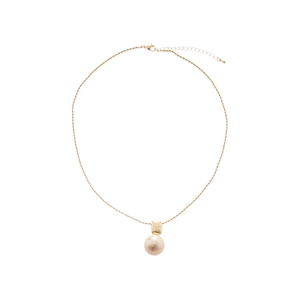 Collier plaqué or 18 carats avec pendentif en perle champagne sur fond blanc pur