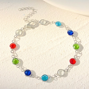 Collar en Y de cristal y perlas plateadas con gemas de colores y cierre de mosquetón seguro