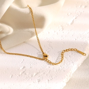 Minimalist 18K gold plated stainless steel necklace with adjustable lobster clasp detail