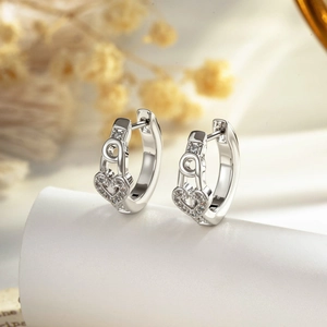 Orecchini A Cerchio A Cuore Graffetta Con Perno In Acciaio Inossidabile 316L Rame Zircone Gioielli Piercing Argento