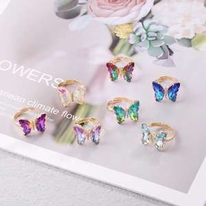 Chic butterfly rings with colorful gradient crystals and adjustable gold-plated bands