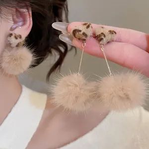 Leopard Heart Hairball Drop Earrings With 925 Sterling Silver Earring Post Alloy Plush Elegant Autumn Winter For Women
