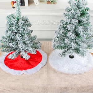 Mini Plush Christmas Tree Skirt Round Faux Fur Holiday Xmas Tree Base Cover For Indoor Home Festive Party Decoration Ornament