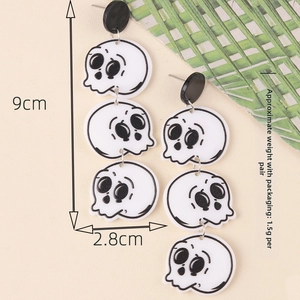 Three-tiered acrylic skull earrings for Halloween, 9cm long and weighing about 11.5g