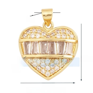 Makroaufnahme goldener Herzanhänger mit Zirkonia-Besatz und Detailmaßen auf Weiß