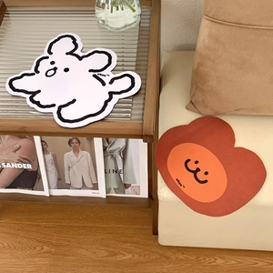 Cute cartoon animal mouse pad set featuring white creature and lion face design