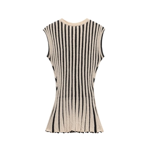 Haut tricoté sans manches à rayures noir et beige pour femmes avec encolure ronde sexy