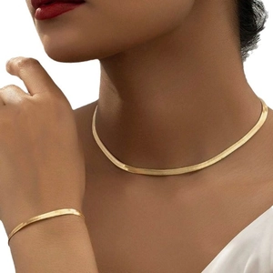 Elegant gold flat herringbone snake chain necklace and bracelet jewelry set for women