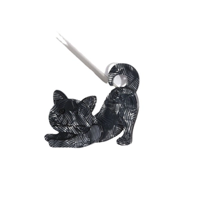 Cute acrylic cat brooch accessory with black and white patterns for DIY crafts