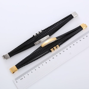 Bracciale multistrato in pelle intrecciata con chiusura magnetica in acciaio da 21cm