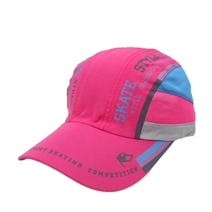 Breathable quick-dry baseball cap with letter print and mesh panels for outdoor sports