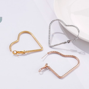 Boucles d'oreilles créoles cœur texturées en acier inoxydable or, argent et or rose