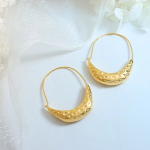 Chic 18K gold plated boat shaped hoop earrings with textured hammered finish for women