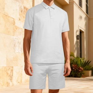 Set uomo due pezzi in maglia a nido d'ape bianco con polo a maniche corte e pantaloncini