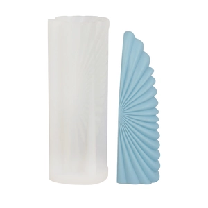 Large bull horn silicone mold for DIY candles featuring elegant radial fan texture design