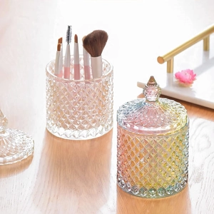 Moule de rangement en résine à facettes diamantées avec couvercle géométrique