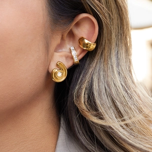 Ensemble de boucles d'oreilles spirales et bagues d'oreilles en acier plaqué or 18 carats