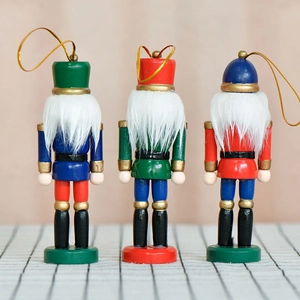 Three-piece set of 13cm wooden nutcracker ornaments for Christmas tree hanging decor